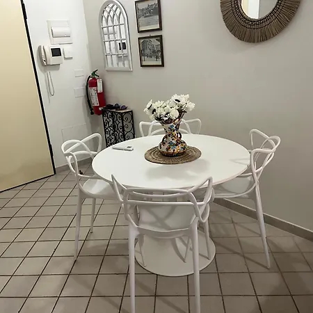 Domus San Sepolcro Apartment