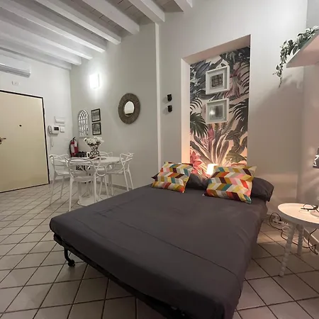 Domus San Sepolcro Apartment Cagliari