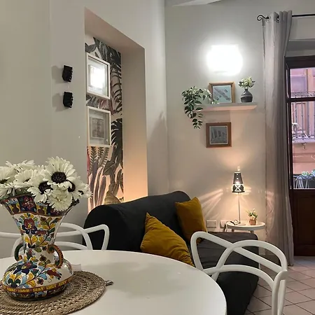 Domus San Sepolcro Apartment